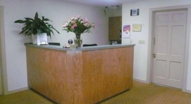 Wedgewood Motor Inn, Prenota Hotel Blackstone Virginia