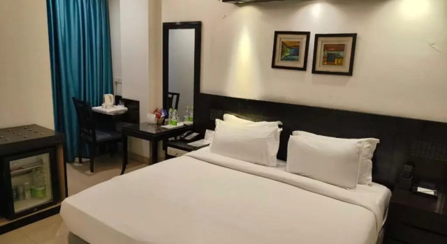 Номер Deluxe Hotel The Royal Palm
