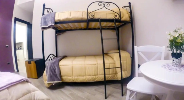 B&B Le Stanze di Santa Chiara, Забронировать Отель Отели Неаполя с завтраком, рядом с Кафедральный собор Неаполя, Завтраки