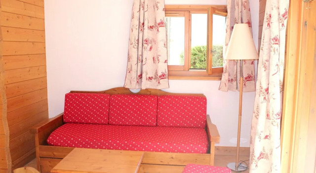 Apartment with One Bedroom in Les Houches, with Wonderful Mountain View, Shared Pool And Furnished Garden - 30 M From the Slopes