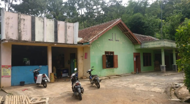 Adji Homestay, Prenota Appartamento Muntuk Indonesia