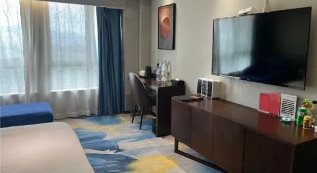 Xiaoxian Huiyuan Hotel, Rezerwuj Hotel Hotele w Suzhou z parkingiem, Parking