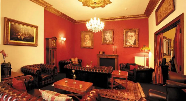 Одноместный номер Standard EIFELkrimihotel