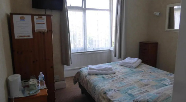 Bay Court, Забронировать Отель Отели Бринлингтон 3 звезды, 3*