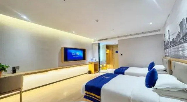 Super 8 Collection Hotel (Longnan Tanchang Guan'egou Branch), Rezerwuj Hotel Hotele 3-gwiazdkowe w Longnan, 3*