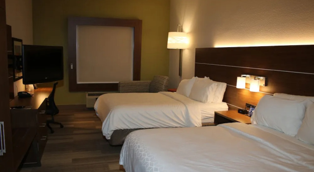 Двухместный номер Standard Holiday Inn Express by IHG