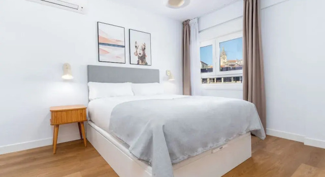 Апартаменты с 2 комнатами с балконом Limehome Oviedo Calle Postigo Bajo