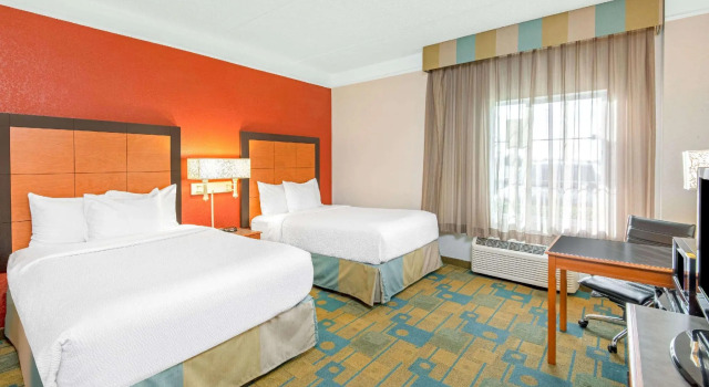 Двухместный номер Standard La Quinta by Wyndham Sherman