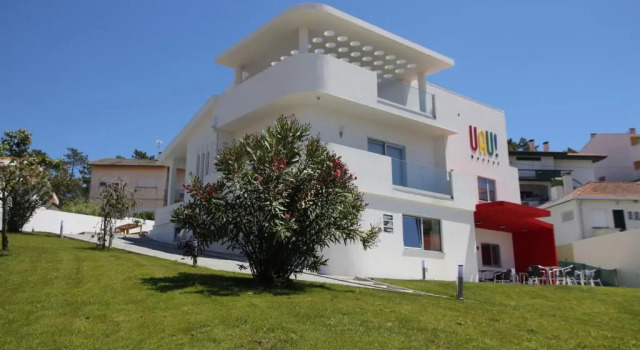 UAU Hostel, 预订 青年旅舍 费圭拉达芙兹 Beira Alta, 靠近 Buarcos Beach