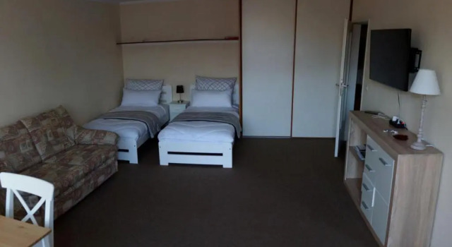 Sunny 1-room apartment near railway station, Reservar Apartamento Hotéis em Garmisch-Partenkirchen com estacionamento, perto de Wankbahn, Estacionamento
