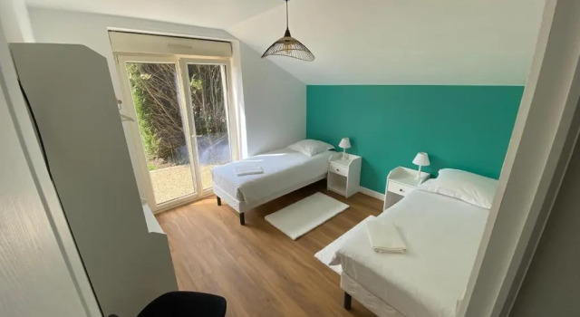 Maison proche du circuit / garage, parking, jardin