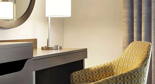 Люкс c 1 комнатой Hampton Inn & Suites Greenville-Downtown-Riverplace