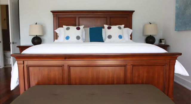 On the 6 Bed and Breakfast, Varaa Hotelli Niagara Wine Region Ontario