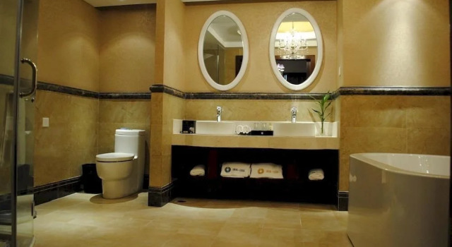 Jingcheng International Business Hotel - Lhasa