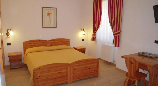 Трёхместный номер Standard с видом на горы Hotel Seggiovia