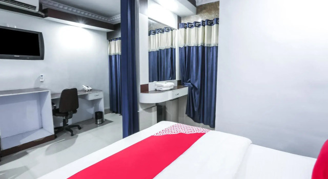 Oyo 15350 Rnb Bhopal