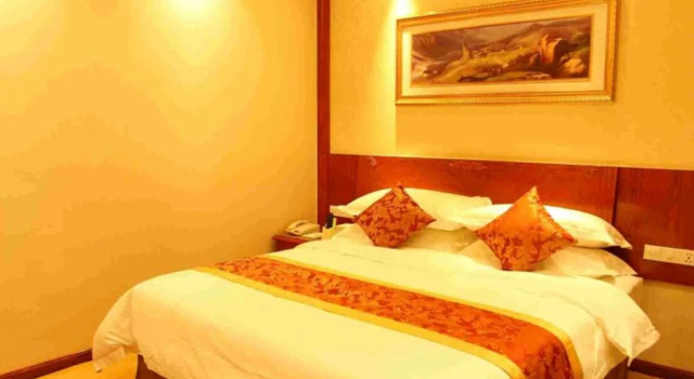 Vienna Classic Hotel Kongtong Avenue, Book Hotel Pingliang Gansu