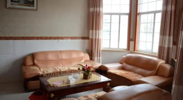 Dingdi Farmstay, Prenota Hotel Huzhou Zhejiang