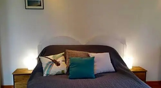 La Libellule Brédoise, Rezerwuj Hotel Hotele w La Brede z parkingiem, Parking