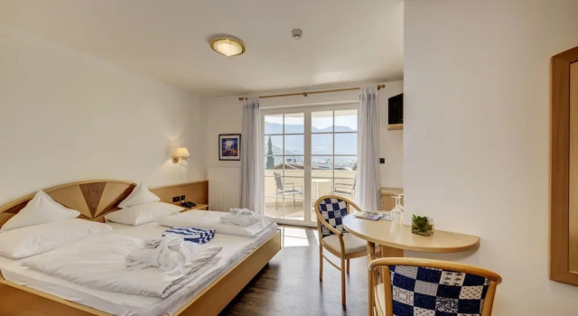 Двухместный номер Comfort с балконом и с видом на город Ruster Resort