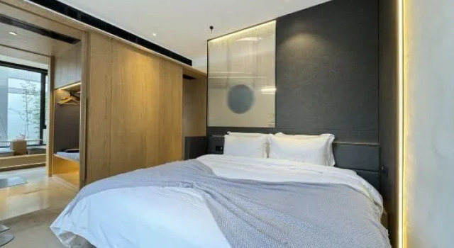 Люкс Wuta Xinshe Tangquan Homestay (Hangzhou Stork Branch)