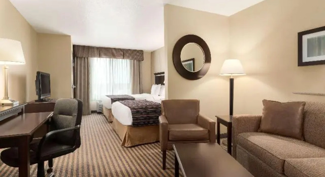 Номер Standard University Hotel Davis Area by IHG