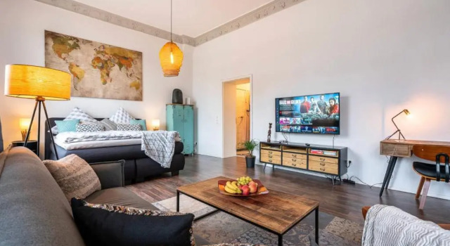 CASSEL LOFTS - Stilvolles Industrieloft - Boxspringbett & Netflix, Забронировать Отель Кассель земля Гессен
