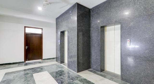 Capital O 82591 Hotel Armeria, Забронировать Отель Отели Лакхнау 3 звезды, 3*