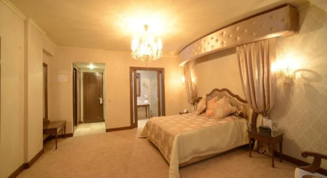 Hotel Basri, Buchen Sie Hotel Altıeylül 