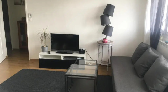 Quatre à Metz, Prenota Hotel Metz 