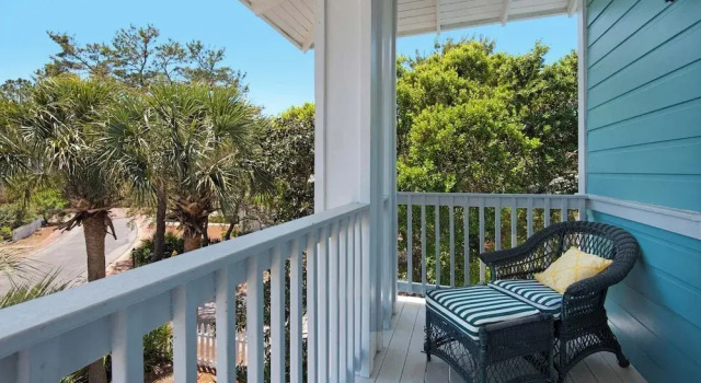 Коттедж 3BR Home in Seagrove Beach + Free Tickets: Bikes, Dolphin Cruise & More!