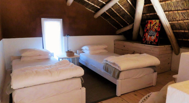 Zebras Crossing Lodge, Book Feriehus Modimolle Waterberg