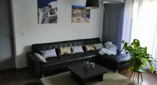 Апартаменты La maison de 6Fran appartement 1 calme et spacieux ambiance familiale