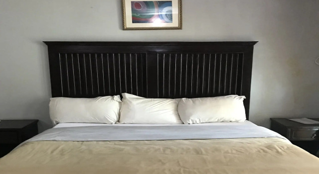 GQ International Hotel