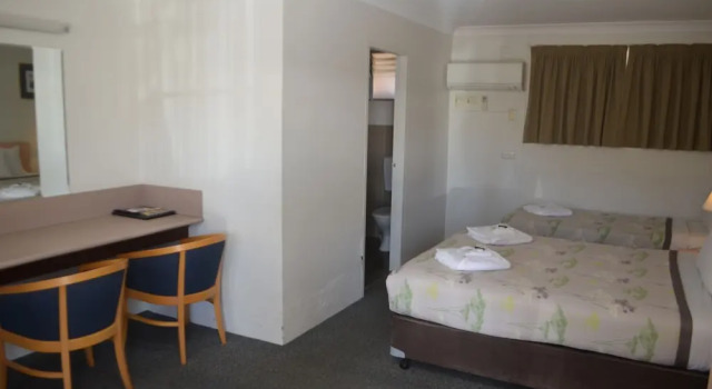 Номер Standard Ten Dollar Town Motel