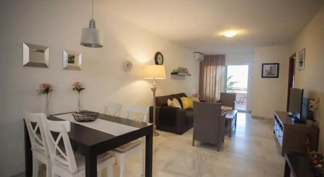 Sur Suites Royal Park