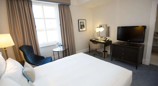 Двухместный номер Deluxe The Waldorf Hilton