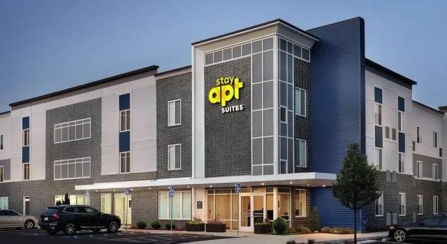 stayAPT Suites Greenville-Haywood Mall, Buchen Sie Aparthotel Hotels in Greeneville mit Parkplatz, Parkplätze