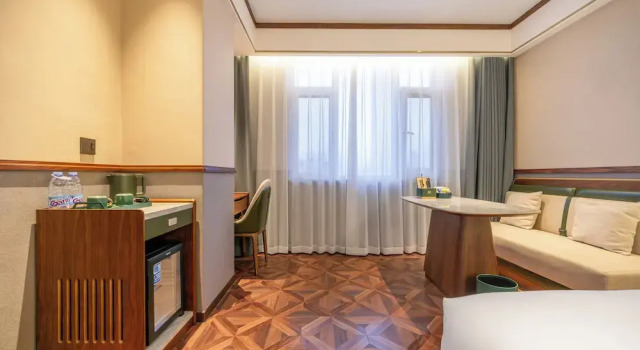 Двухместный номер Standard Nostalgia S Hotel(Tianjin Jinwan Plaza）