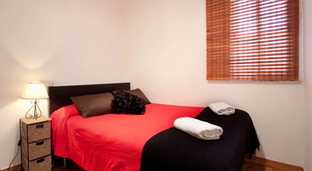 Sunny Penthouse Sagrada Familia, Забронировать Отель Отели Барселоны 3 звезды, рядом с Ла Сагрера – Меридиана, 3*