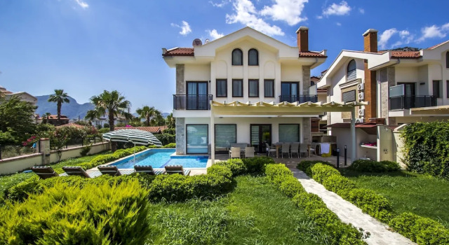 Villa North by Tatilpremium, Rezervovat Vila Hotely v Mugla s parkováním, Parkování