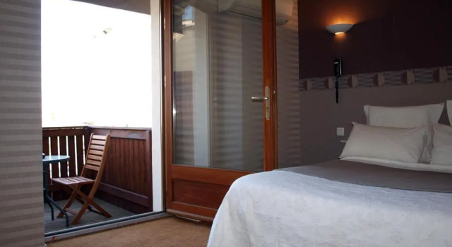 Hôtel Monhotel, Rezerwuj Hotel Serrières Ardèche