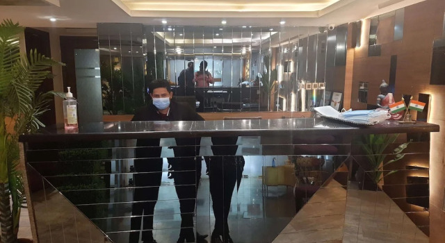 Hotel JRD Exotica-Business Hotel, Забронировать Отель Отели Нью-Дели с завтраком, Завтраки
