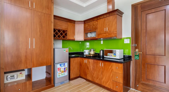 Апартаменты Deluxe Sunny Hotel and Apartment