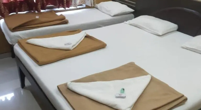 Номер Deluxe Hotel Yogiraj