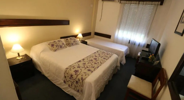 Четырёхместный номер Standard Hotel Arona