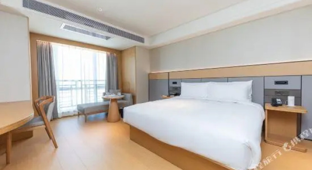 Люкс Ji Hotel Haikou Guoxing Avenue