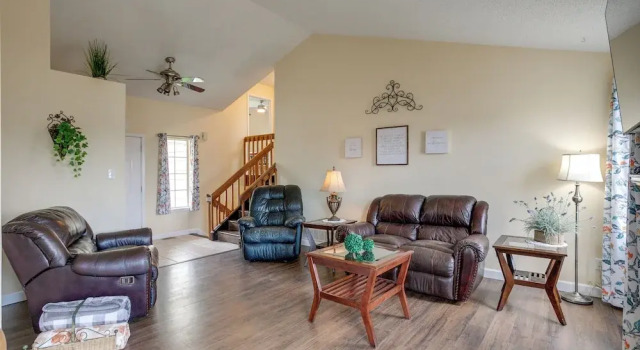 Grill, Fireplace & Fenced-in Yard: Thornton Home!, Réserver Hôtel Thornton Colorado