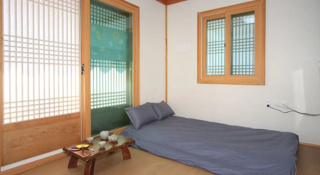 Номер Standard Gyeongju Seorabeol Hanok