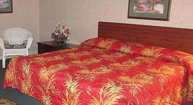 New Valdosta Inn and Suites, Забронировать Отель Валдоста Джорджия